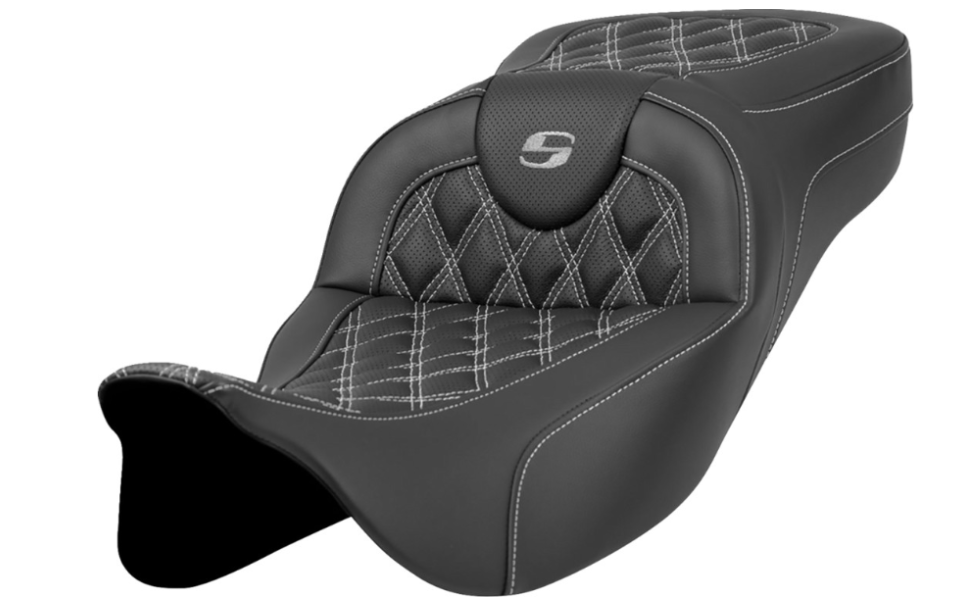 Saddlemen Extended Reach RoadSofa™ Seat Lattice Stitch Silver Stitch Without Backrest - 808-07B-18405 For Harley Touring 2008-2025