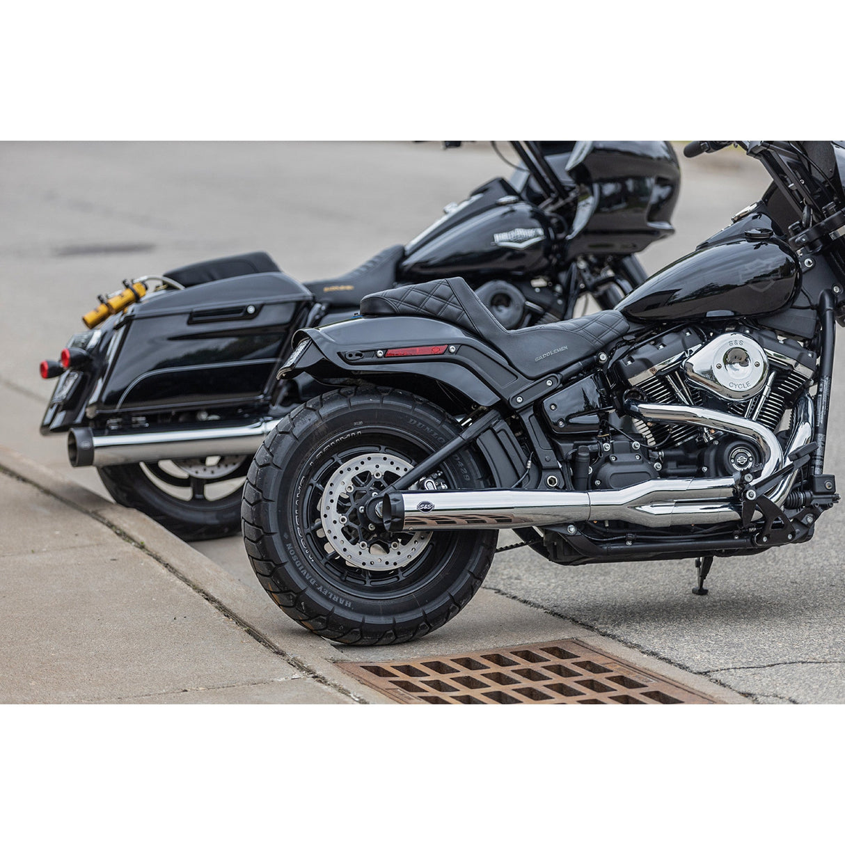S&s Cycle Superstreet 2-Into-1 Exhaust System - 550-0847B For Harley Softail 2018-2022