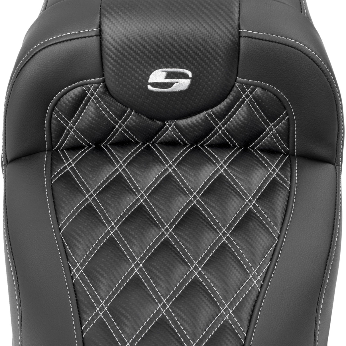 Saddlemen Roadsofa™ Carbon Fiber Seat Without Backrest Lattice Stitch Silver Stitch FL FX - 823-07-20605 For Harley Touring 2023-2026