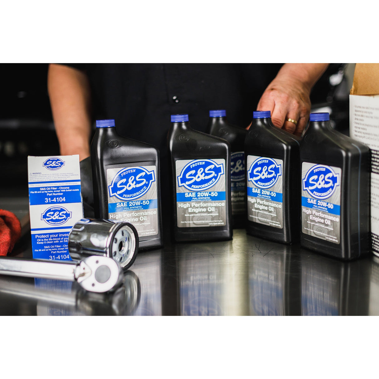 S&S Cycle Oil Change Kit Chrome Filter M8 5 US Quarts - 218944 For Harley Motorcycles 2017-2026