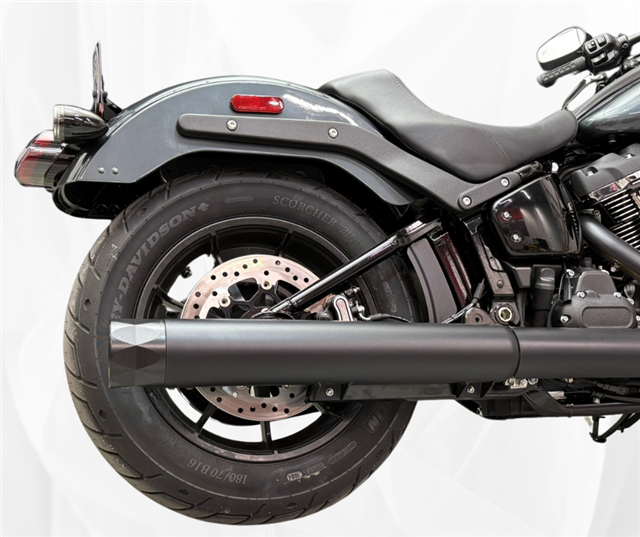 Tab Performance 2025-Up Harley-Davidson Cruiser 2-1 Slip-On - Black, Black Slash Tips, Redline Baffle 2025-CRUISER-2-1-SLIP-ON-BLACK-B-R