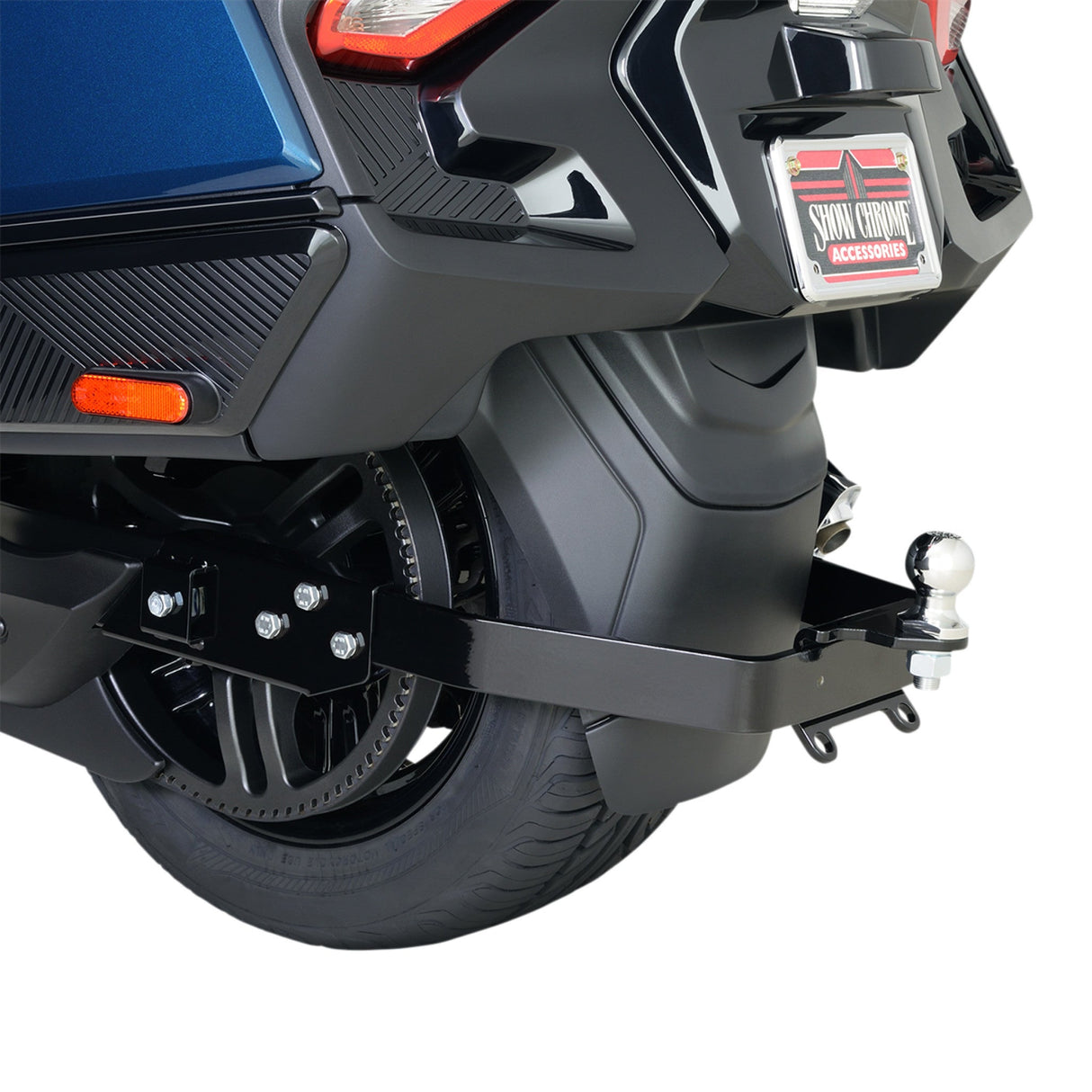SHOW CHROME 3902-0262 41-264 Trailer Hitch can-am