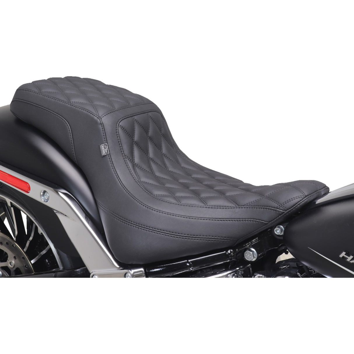 Mustang Squareback Seat Double Diamond Black Stitch Fxbr - 86006 For Harley Softail Breakout 2023-2025