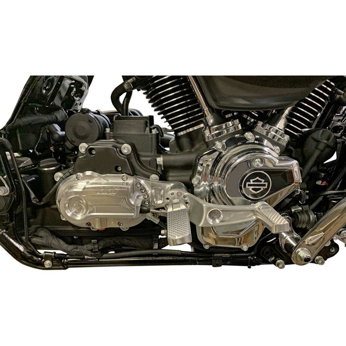 Hawg Halters Dominator Mid Control - MCK-FC24GS-FK For Harley Touring 2024-2026