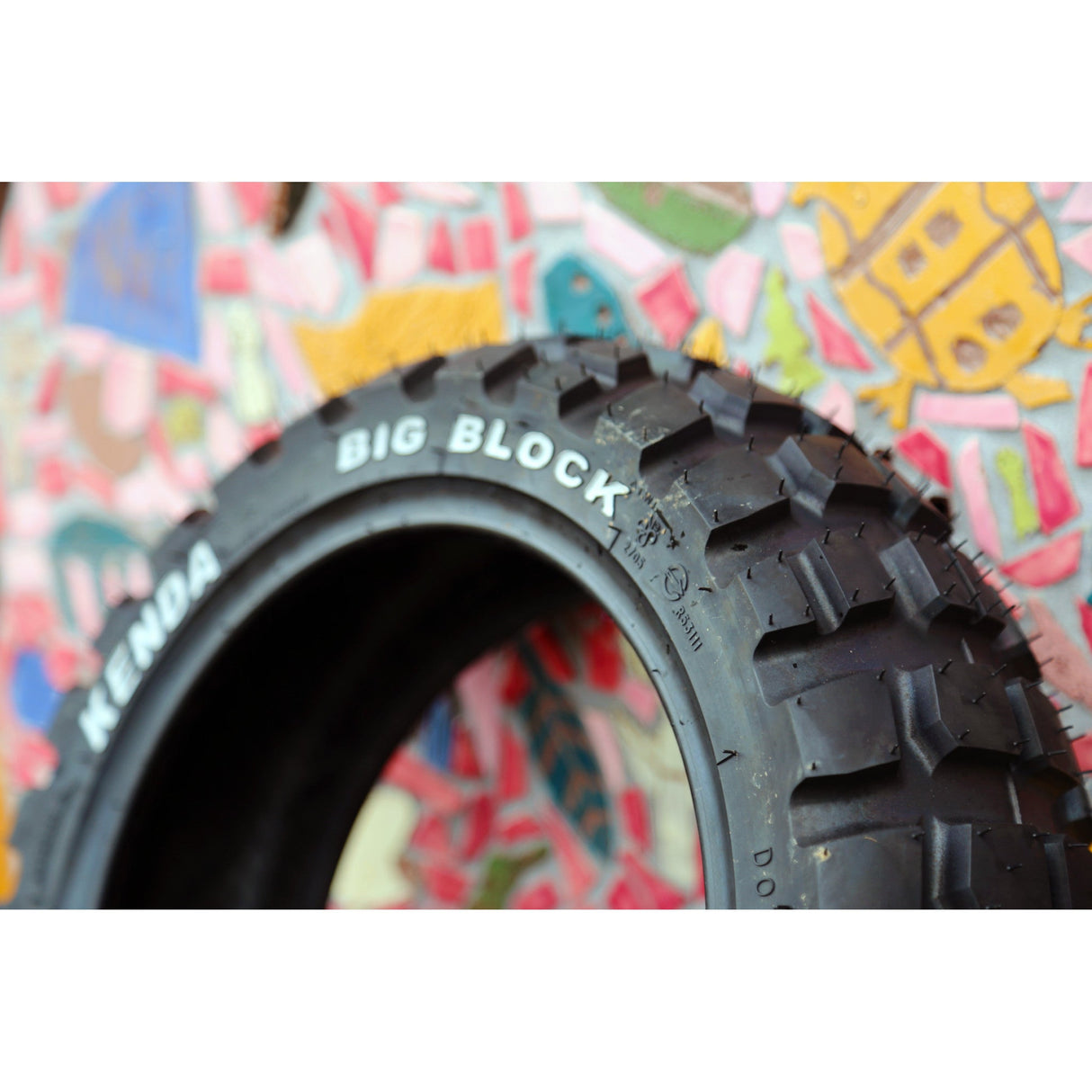 KENDA 0317-0102 047841822B0 K784 Big Block Tire Tire - K784 Big Block - Rear - 140/80B18 - 70R