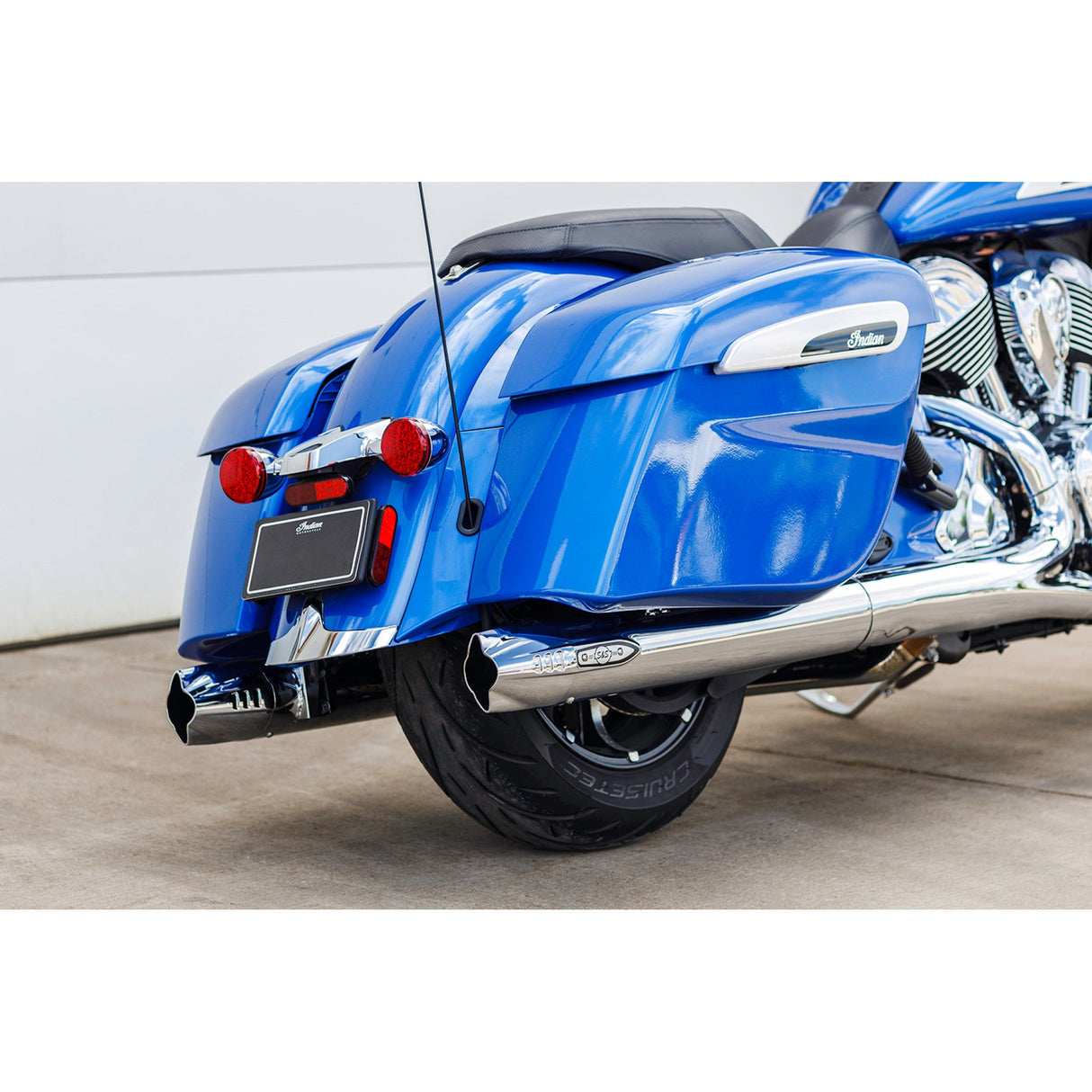 S&S Cycle 4" Broadhead Slip-On Mufflers Fishtail Chrome - 550-1077 For Indian 2014-2022