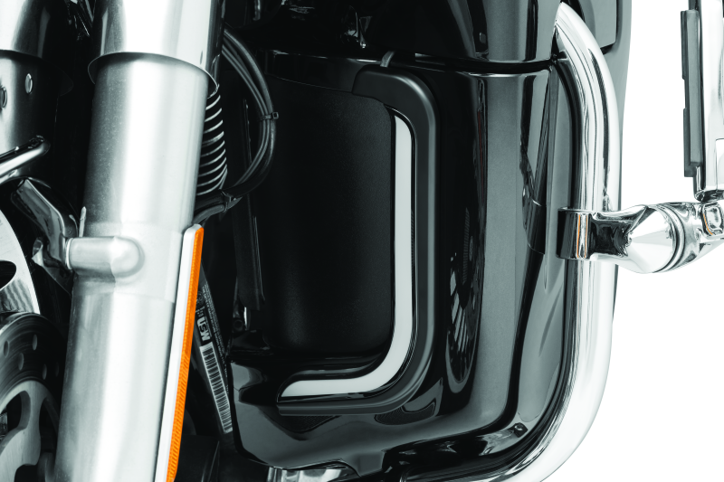 Kuryakyn 2957 Tracer LED Fairing Lower Accents Black