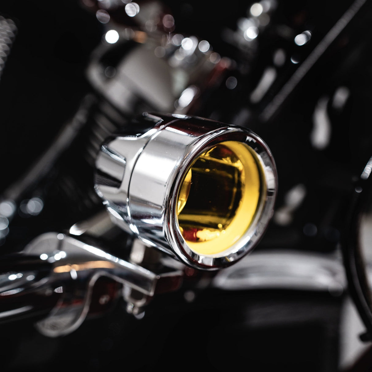 CUSTOM DYNAMICS 2001-2585 PB-FOG-UNV-YC ProBEAM® LED Halo Fog Lights Fog Light - Chrome - Yellow Lens - Universal