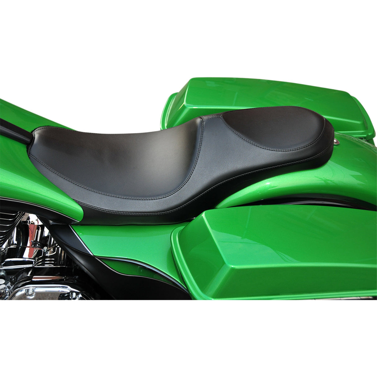 LePera Villain Seat Smooth Black - LK-817PY For Harley Touring 2008-2023