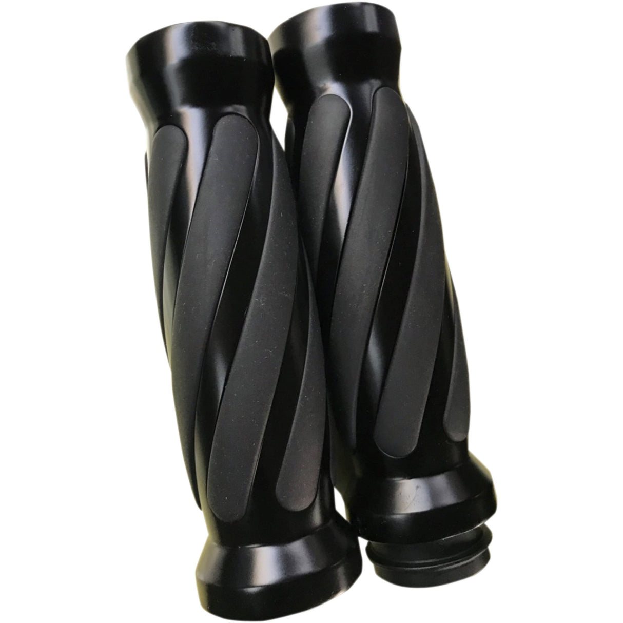 PRO-ONE Perf.mfg. Custom Twisted Rubber Grips TBW Black - 490011B For Harley Motorcycles 2008-2020