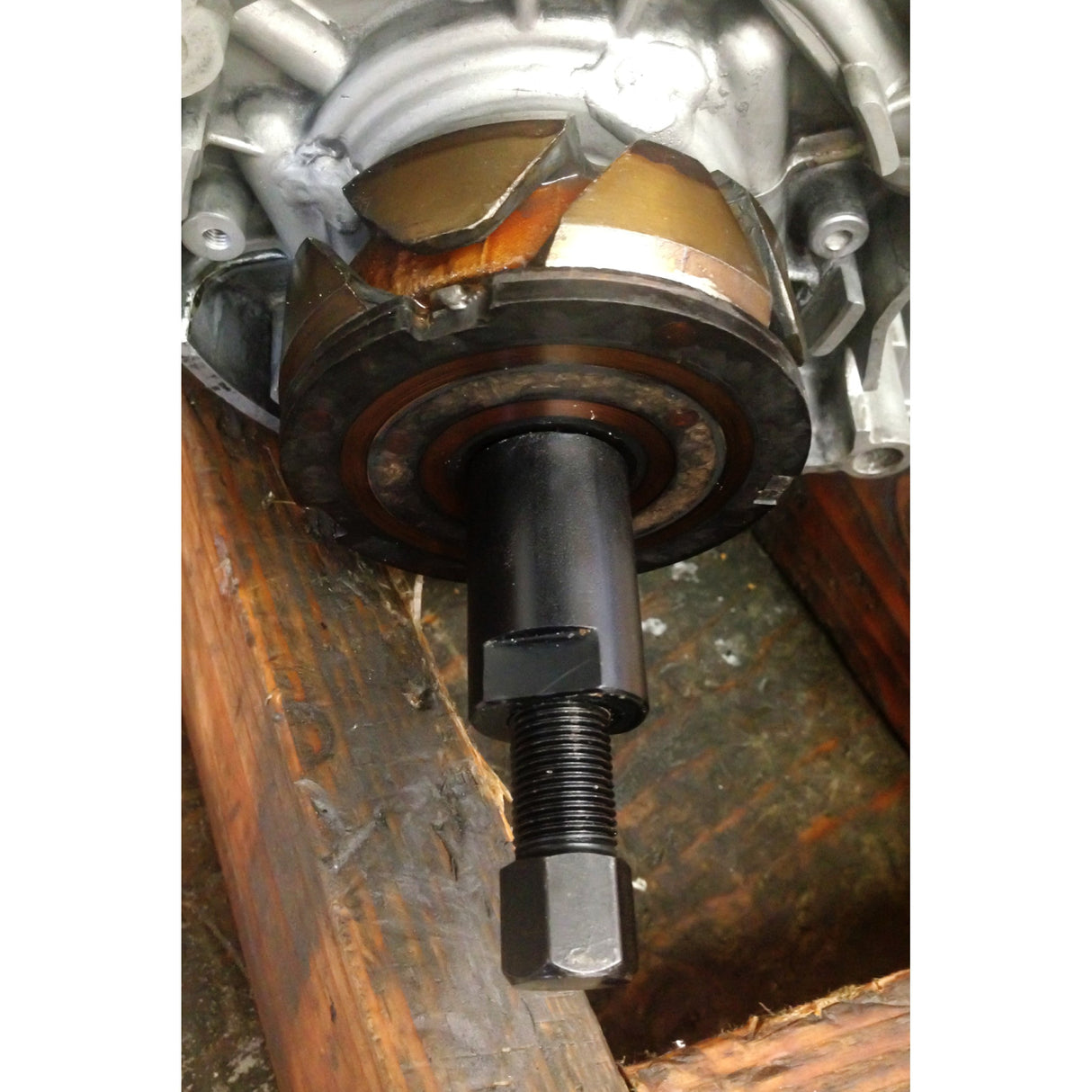 DENNIS STUBBLEFIELD SALES SS-30 MP-30 Flywheel Puller m24 x 1.0 - right hand thread - female