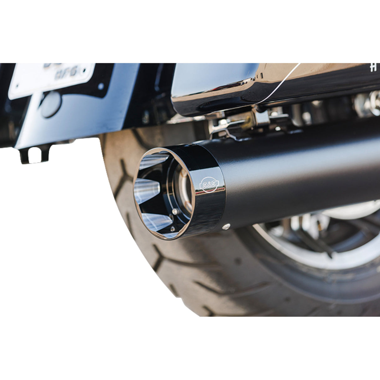 S&S Cycle 2-Into-1 Sidewinder Exhaust System 50-State Black M8 Touring - 550-0759 For Harley Touring 2017-2026