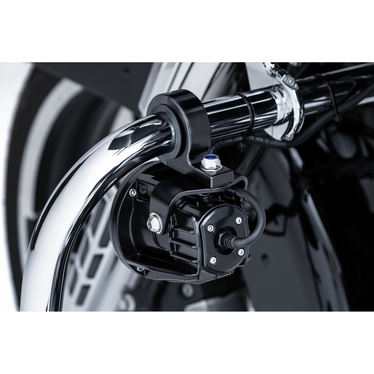 CIRO 2001-2487 45019 TAC-10 Light Cannons - Spotlight w/ Engine Guard Mount - Black
