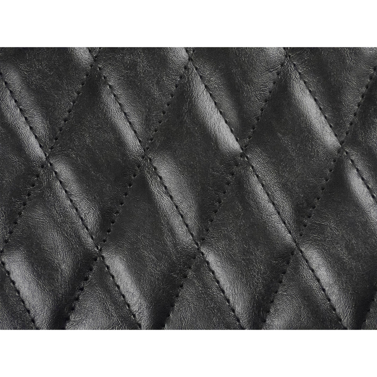 LePera Cherokee Seat Diamond Black FX - LY-020DM For Harley Softail 2018-2024