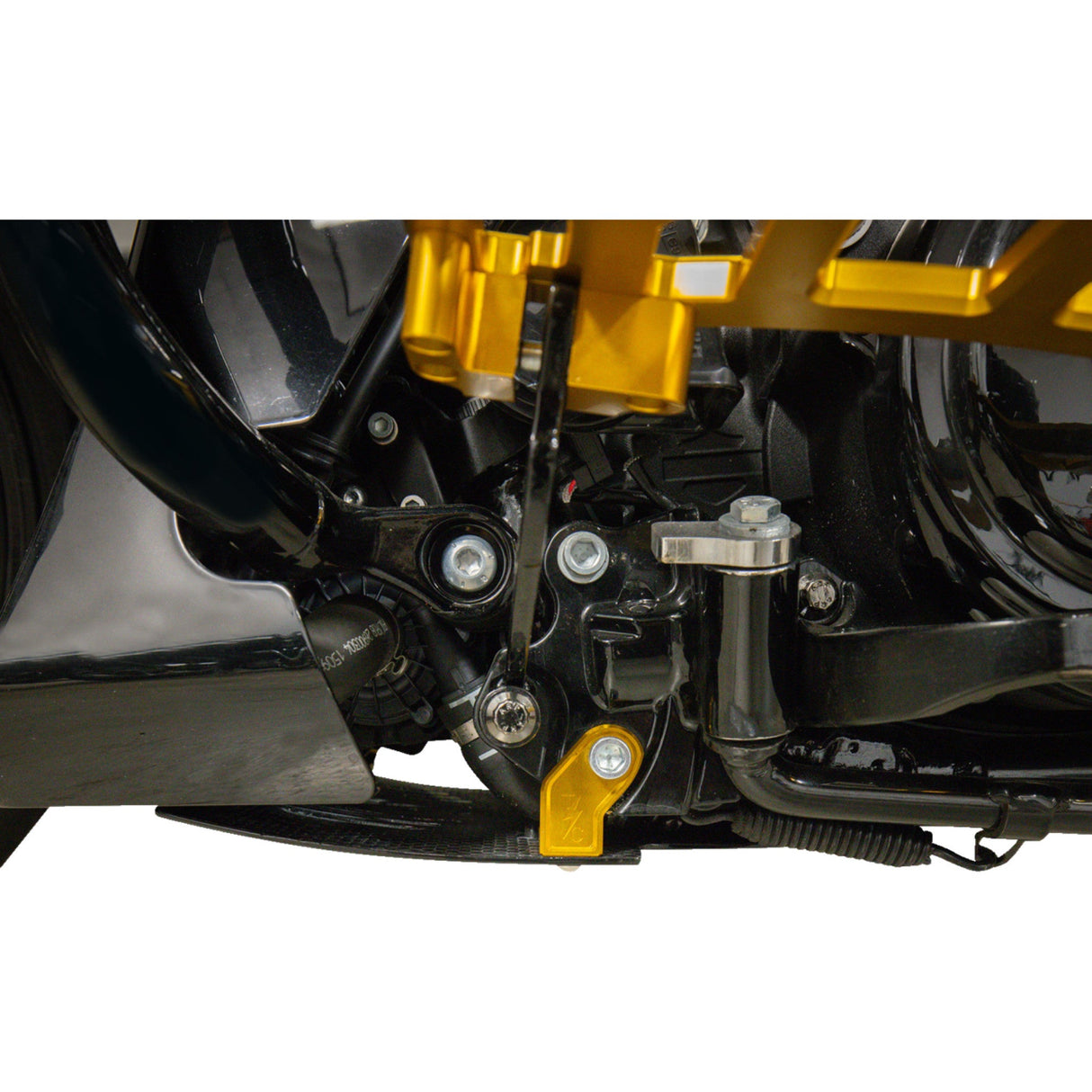Thrashin Supply CO. Carbon Fiber Skid Plate Gloss With Gold Brackets - TSC-3034-5 For Harley Touring 2023-2026