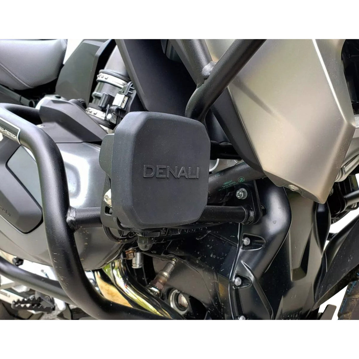 DENALI 2040-3281 DNL.D4.10300 Slip-On Light Cover Light Cover - Blackout - D4