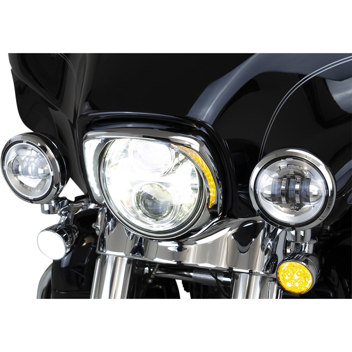 CIRO 2040-2762 45205 Fang® Headlight Bezel - Chrome