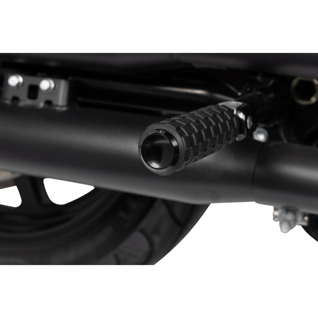 Arlen Ness Fusion Footpegs - 07-966 For Harley Softail 2018-2025