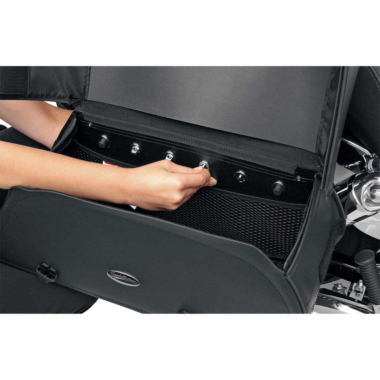 SADDLEMEN 3501-0307 3501-0307 Cruis'n™ Slant Saddlebags Cruis'n™ Slant Saddlebag - Large