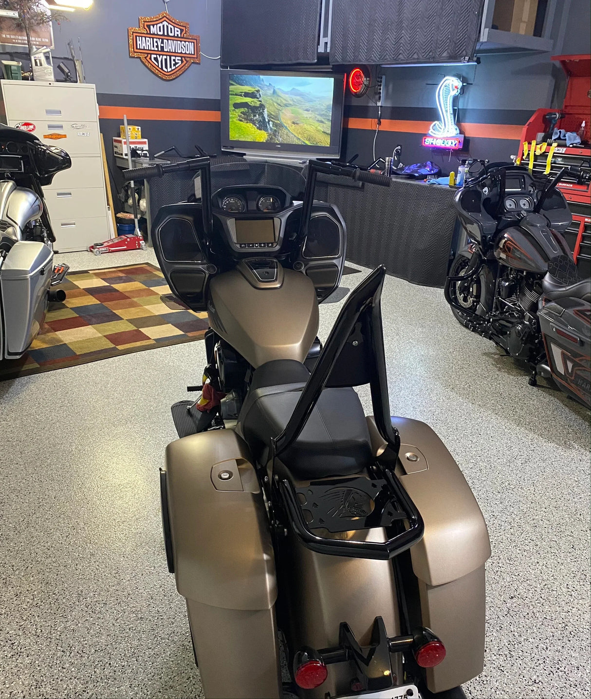 Siouxicide Choppers Excalibur Detachable Sissy Bar Backrest 1 1/2 In, Tall 22, Chrome, Custom Pad Cross Stitch Black For Indian Chief 2012-2019