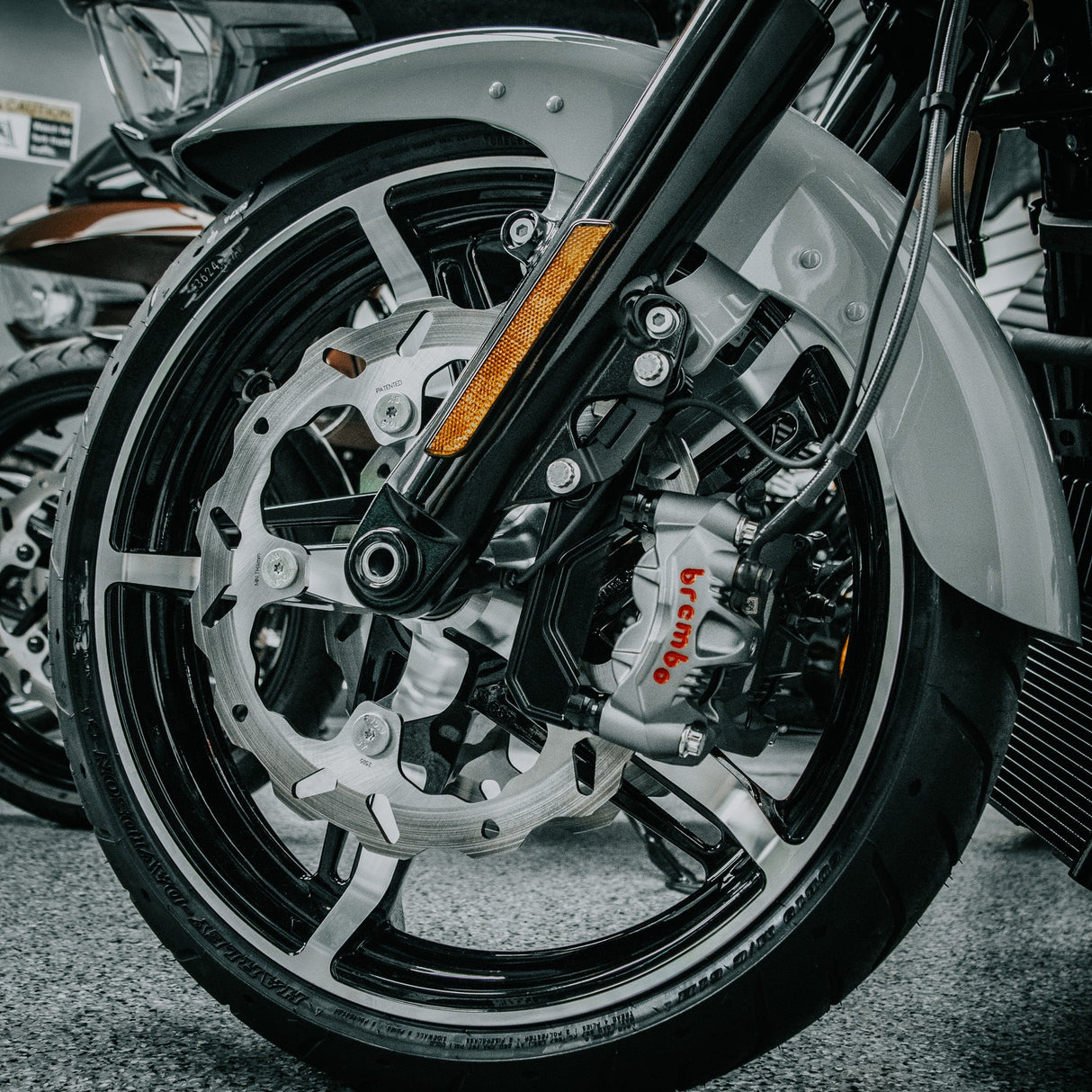 Original Garage Moto OG 320mm Complete Radial Brake Kit