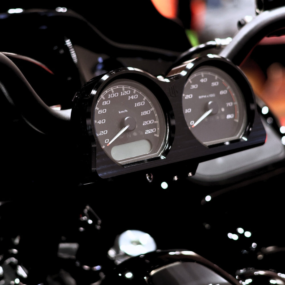 Original Garage Moto OG Road Glide Billet Gauges Bezel