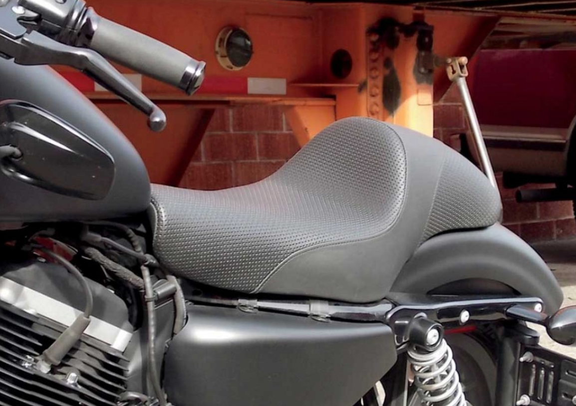 Saddlemen Americano 2-Up Cafe Seat XLR - 807-11-0923 For Harley Sportster 2004-2022 (3.3G Tank)