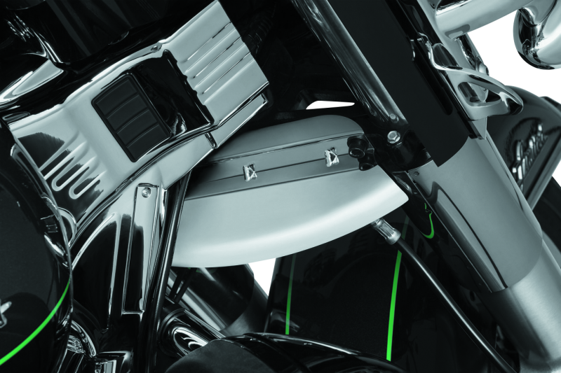 Kuryakyn Lower Triple Tree Wind Deflector Chrome - 1804 For Harley Touring 2014-2021