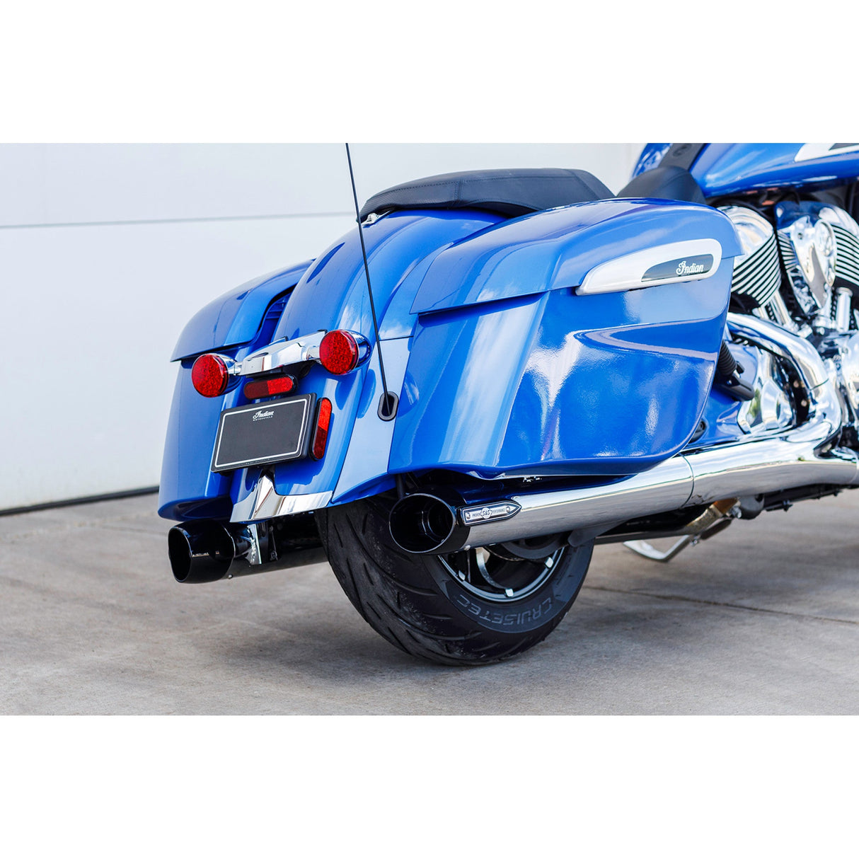 S&S Cycle 4" Broadhead Slip-On Mufflers Slash Cut Chrome - 550-1076 For Indian 2014-2022