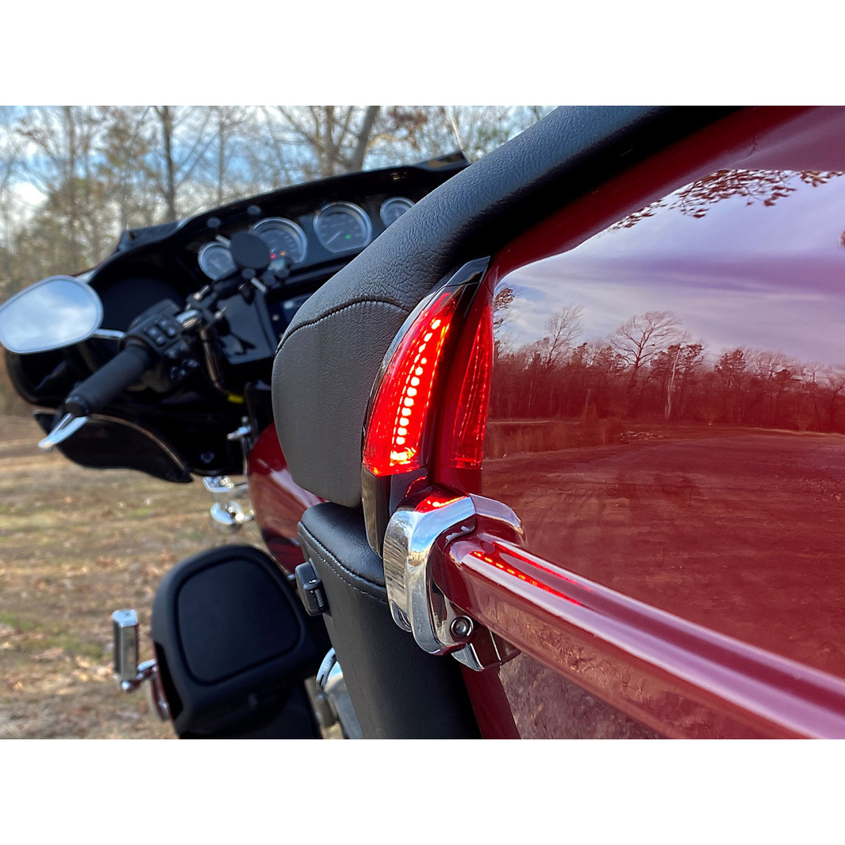 CUSTOM DYNAMICS 2040-2540 CD-TPBR-14-RB Sequential Tour Pak Seat Back Rest LED Lights - Black/Red - FLH