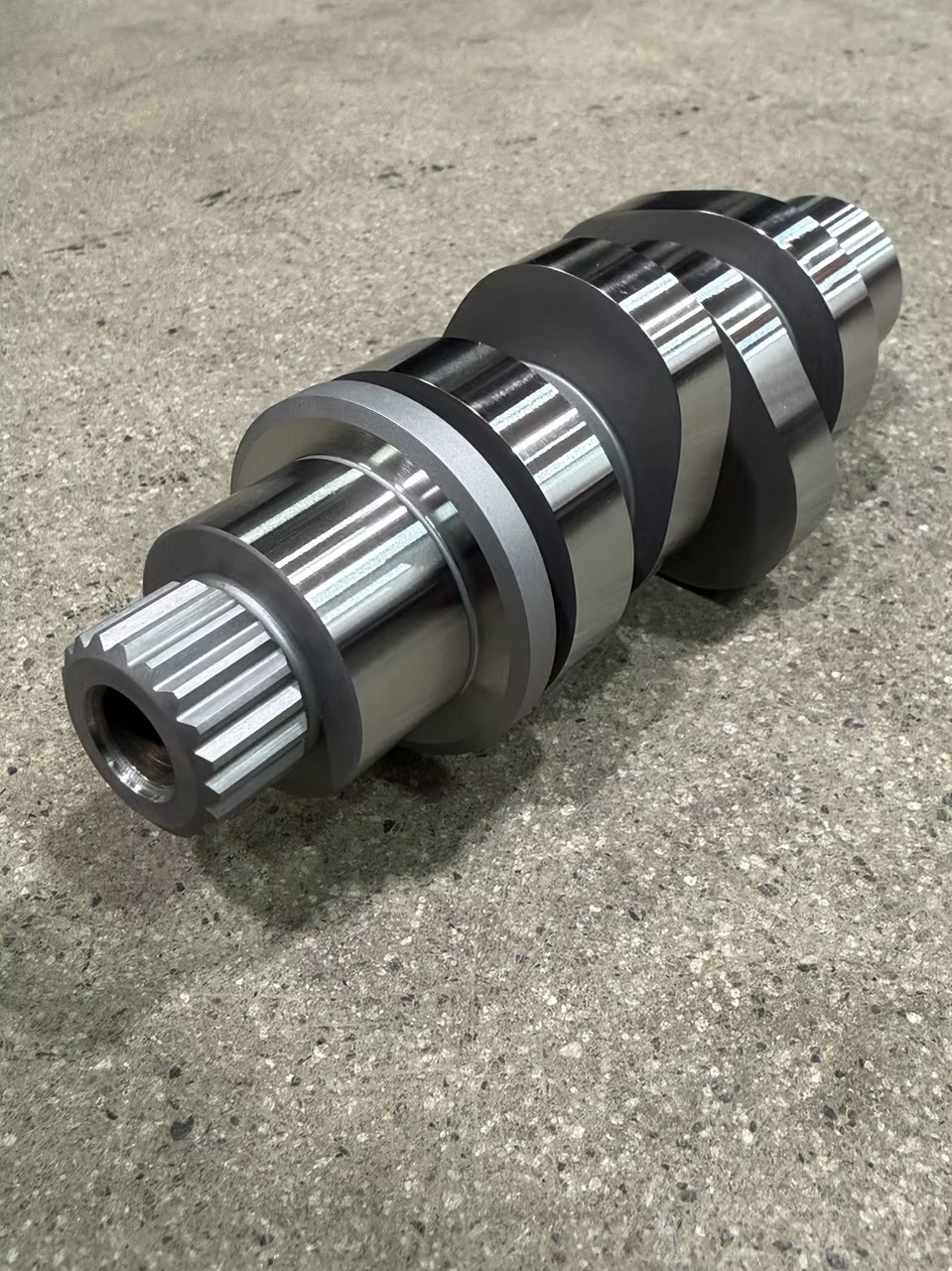 HPI JLR-478 Camshaft | Bolt in style for M8 models.