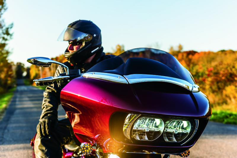 Kuryakyn Windshield Side Trims Chrome - 2632 For Harley Road Glide 2015-2021