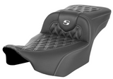 Saddlemen Roadsofa™ Extended Reach Seat Without Backrest Lattice Stitch White Stitch - 823-07-20706 For Harley Touring 2023-2026