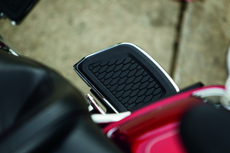 Kuryakyn 5902 Hex Passenger Board Inserts Chrome