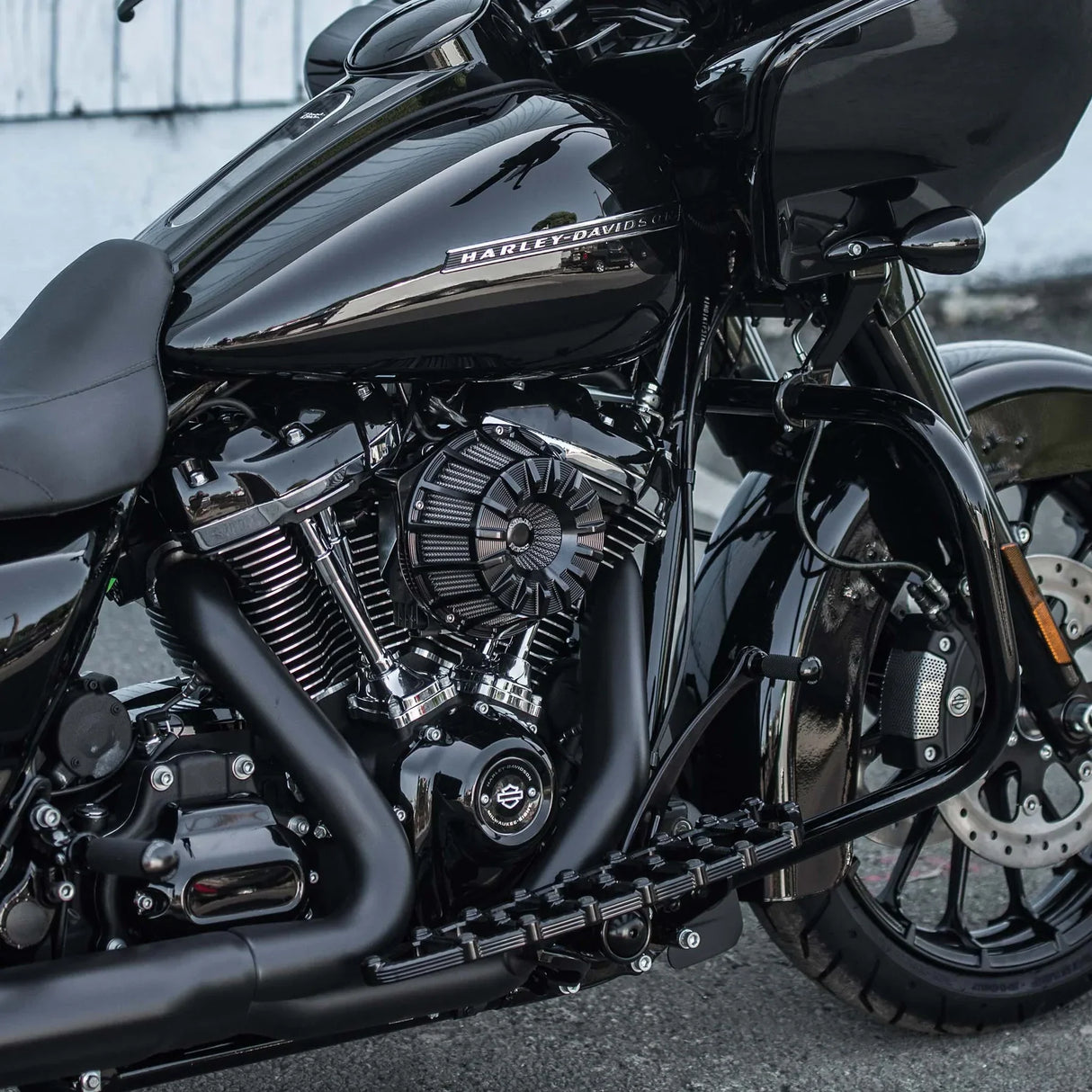 Arlen Ness Inverted Series Air Cleaner Kit — 15-Spoke Black - 18-997 For Harley Motorcycles 2017-2025