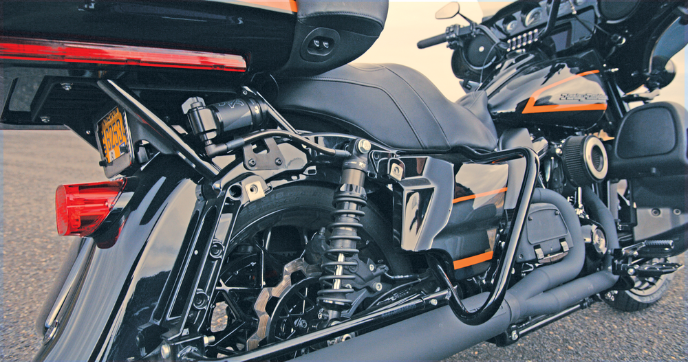 Fox QS3-QSR 13" Shock FLT REM Resi Fully ADJ - 897-27-310 For Harley Touring 1993-2026
