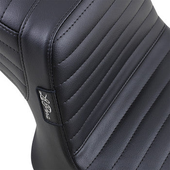 LePera Tailwhip Seat Pleated Black - L-588PT For Harley Dyna 1982-1994