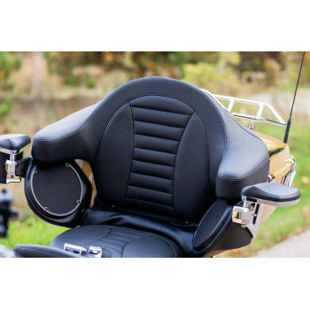 Mustang Deluxe Tourbox Pad Deluxe - 79014 For Harley Touring 2014-2025
