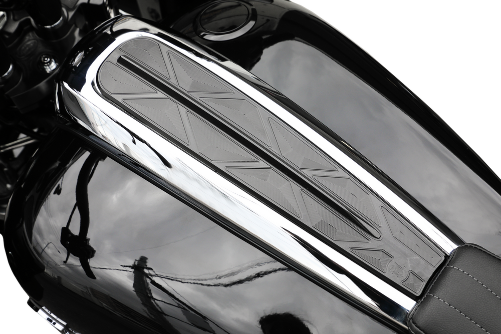 Kens Factory Dash Insert Single Groove Black - KFD-10 For Harley Touring 2021-2022