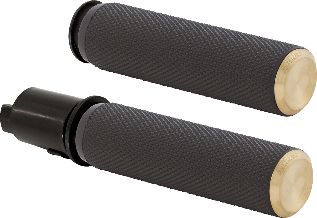 Knurled Grips