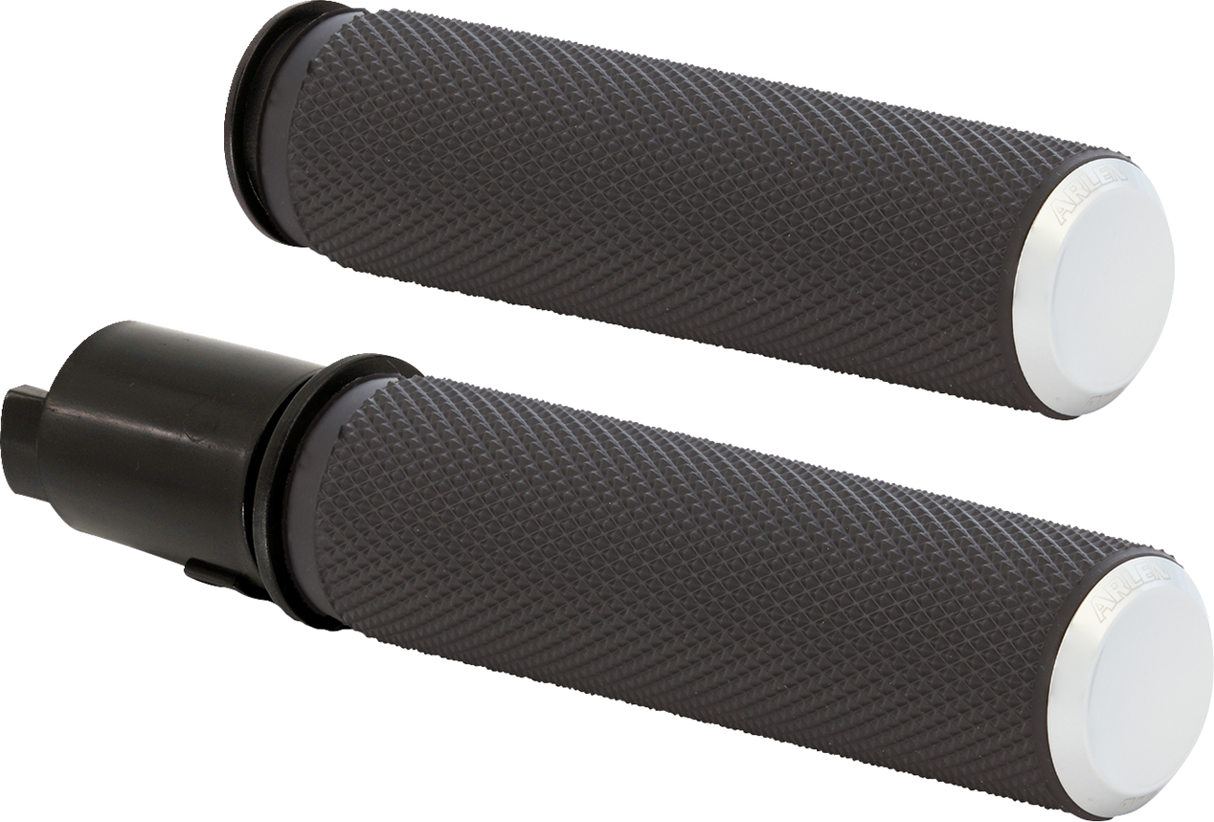 Knurled Grips