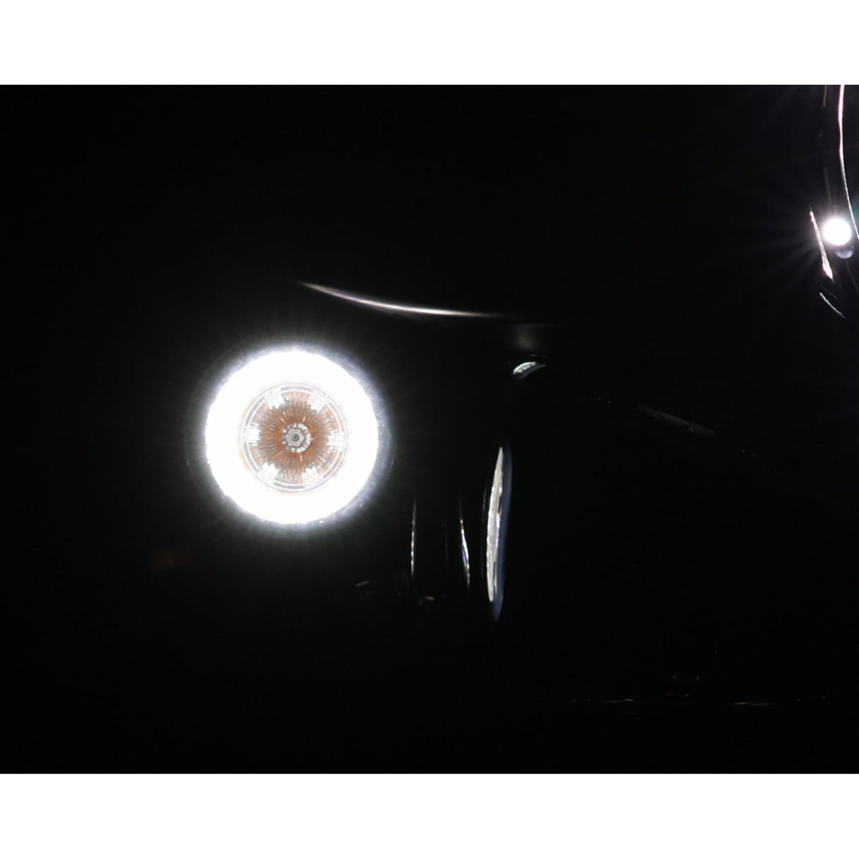 CUSTOM DYNAMICS 2020-1733 PB-UNV-FTS-AW-B ProBEAM® Universal LED Bullet Bezel Turn Signals ProBEAM® Universal Turn Signals - Gloss Black/Clear