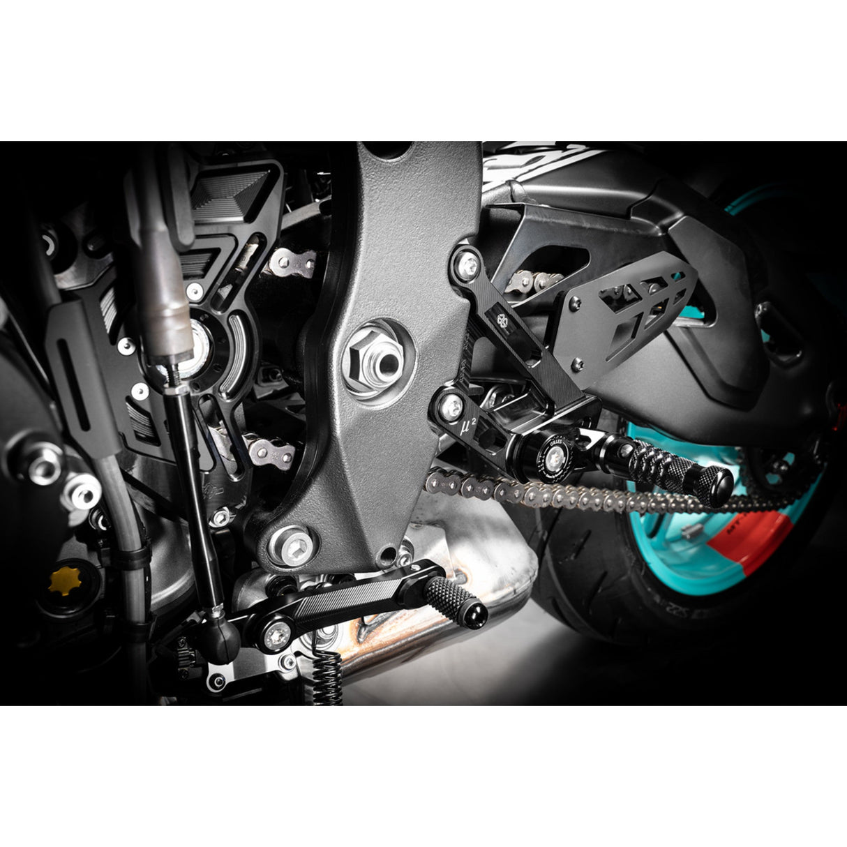 GILLES TOOLING 1623-0587 MUE2-Y03-B MUE2 Rearset black - yamaha