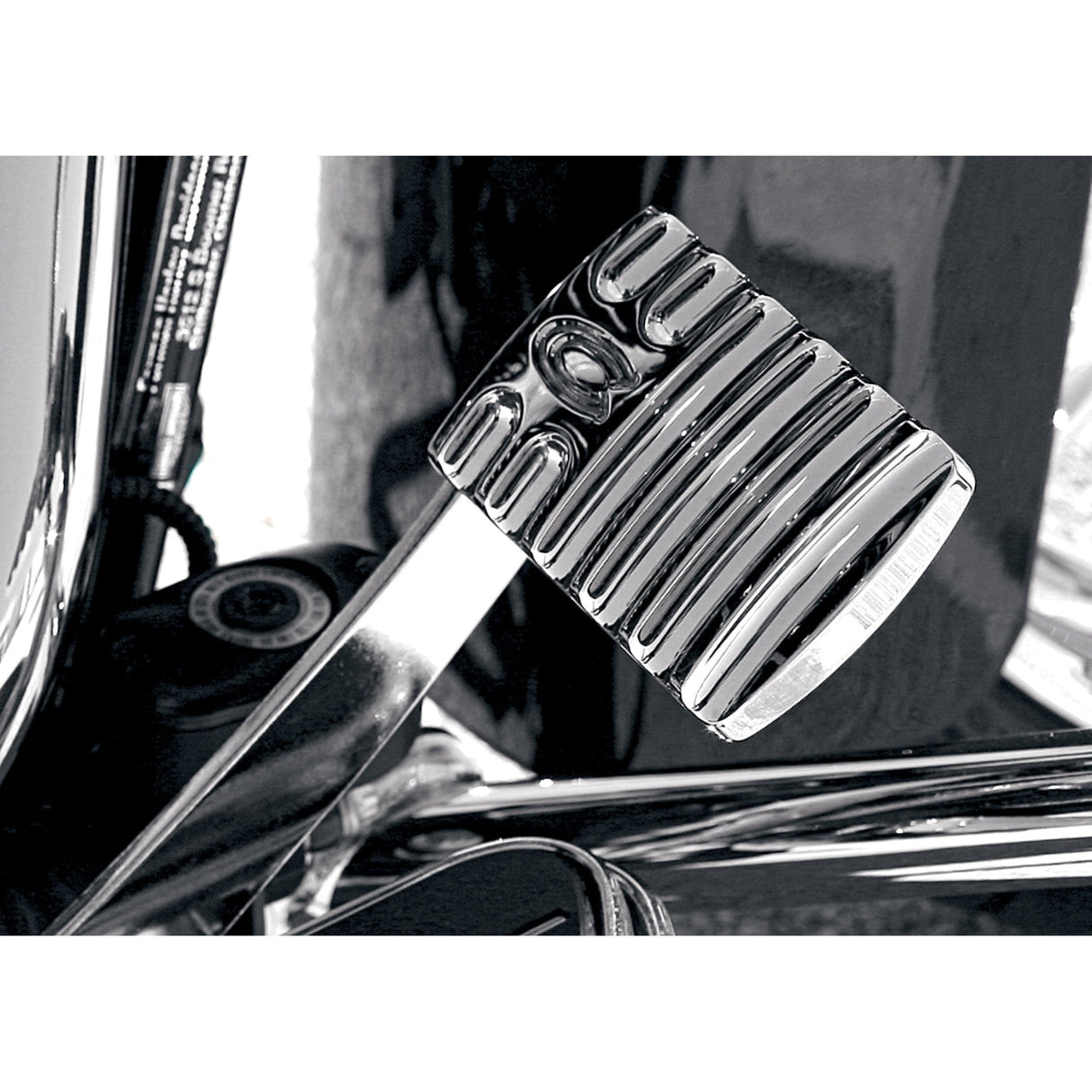 COVINGTONS 1610-0051 C1042-C Brake Pedal Pad - Finned - Chrome