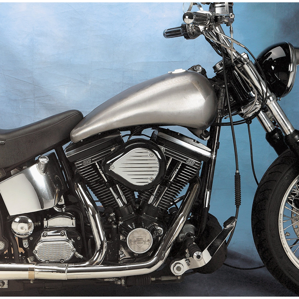 Drag Specialties Fuel Tank - DS-391291 For Harley Softail / Low / Wide 1984-1999