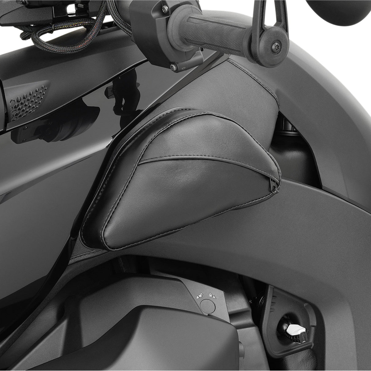 Show Chrome Tank Bag - H40-401BK Can-Am Ryker 2019-2023