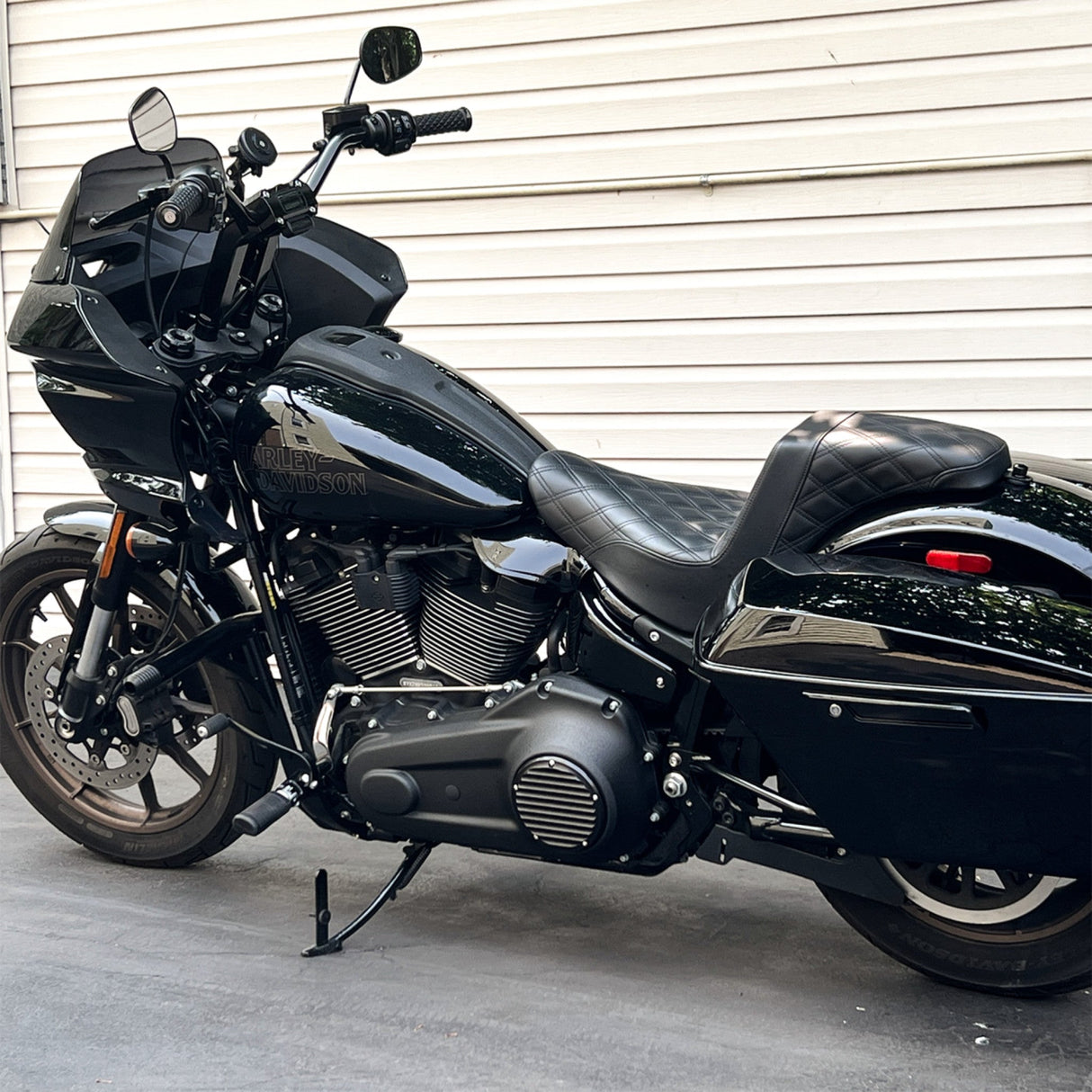 Joker Machine Billet Derby Cover Finned Black Anodized 5 Hole - 06-965-2 For Harley Softail 2018-2024
