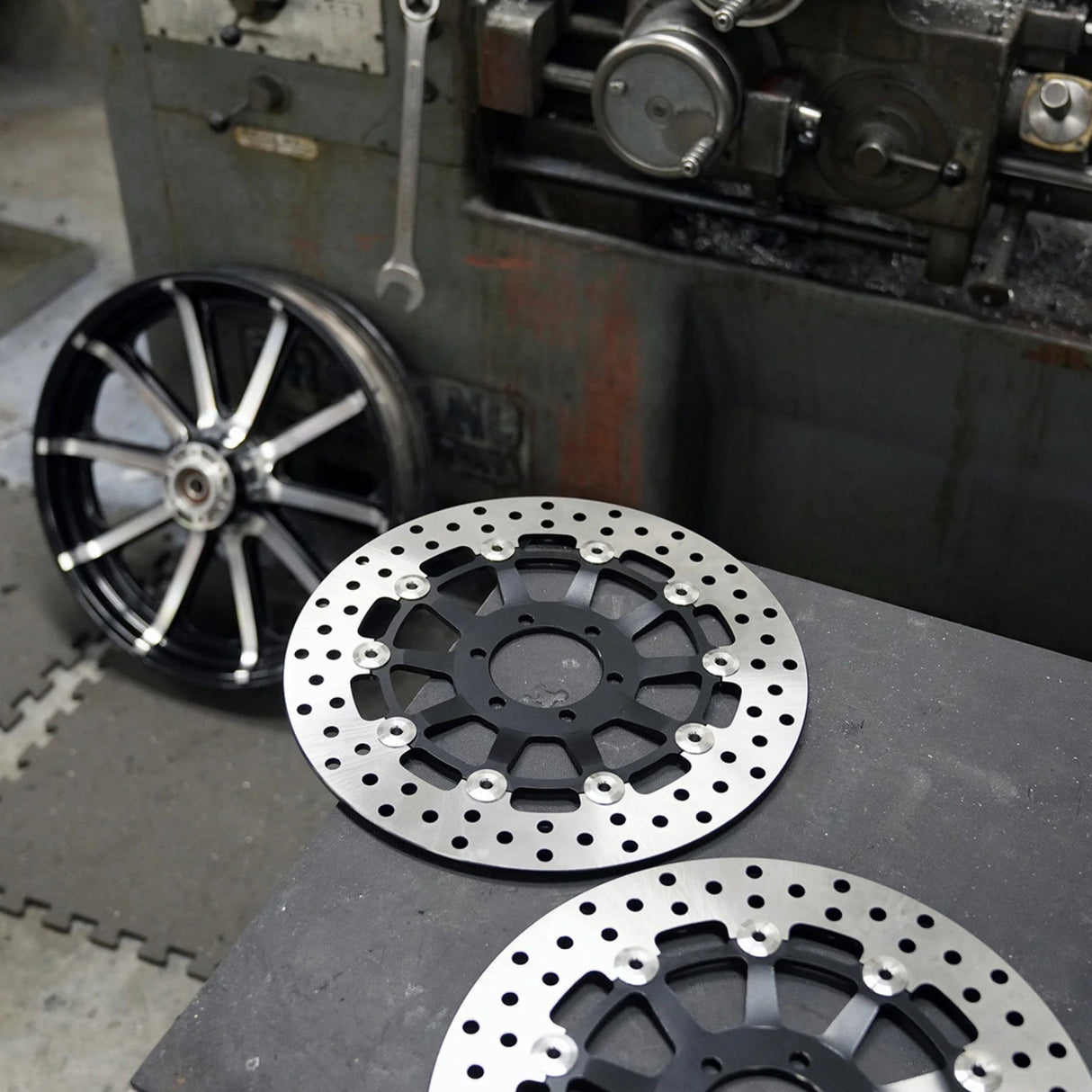 Arlen Ness Factory Replacement Brake Rotor Indian Victory - 300-048 For Indian 2014-2025 | Victory Cross Country / Vision 2012-2017