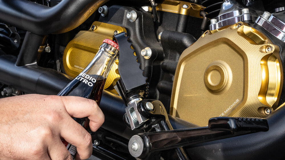 Burly Brand MX Style M8 Rider Footpegs Black - B13-1007B For Harley Softail 2018-2024 | Triumph Thruxton 2004-2015