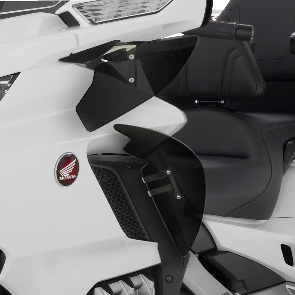 Show Chrome Wind Deflector - 52-934LBK Honda Gold 2018-2022